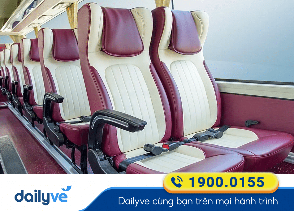 Nội thất xe ghế đời mới của nhà xe Kim Mạnh Hùng Xuân Lộc - Đồng Nai