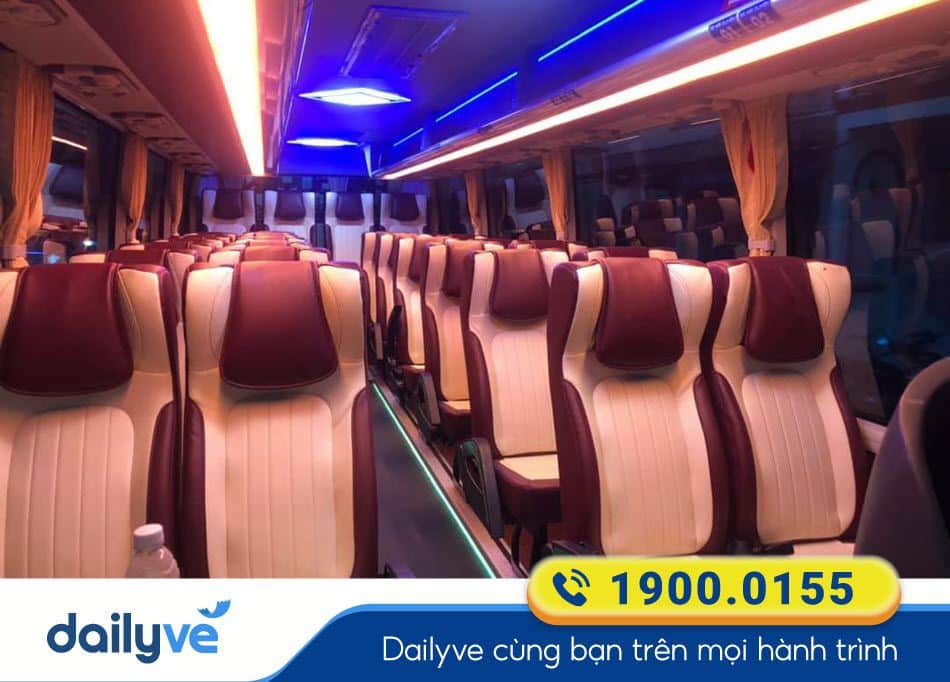 Nội thất dòng xe ghế 29 chỗ của nhà Hải Duyên Cái Bè - Tiền Giang