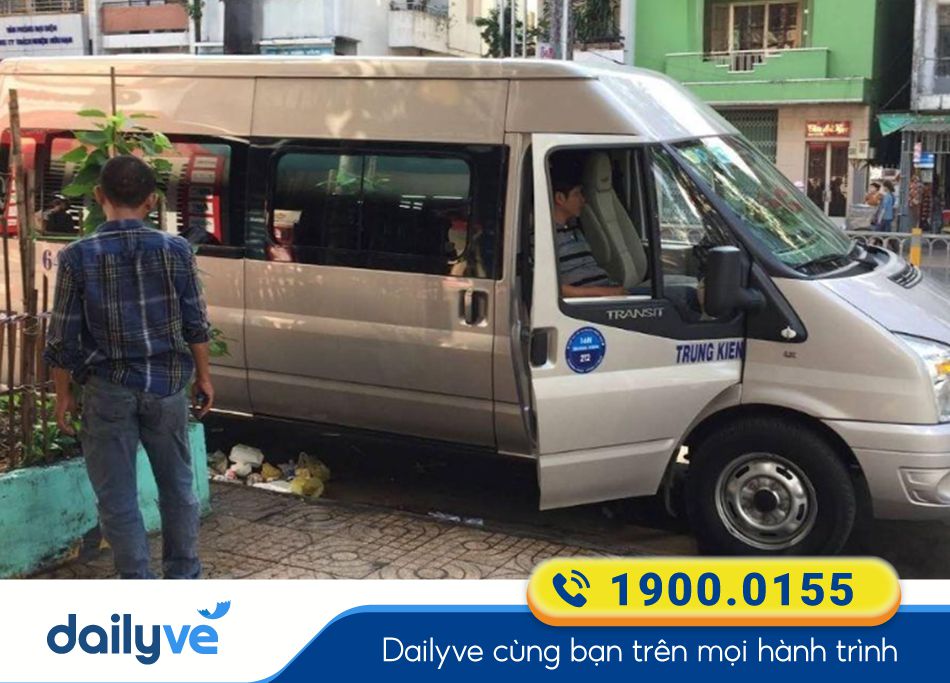 Nhà xe Trung Kiên