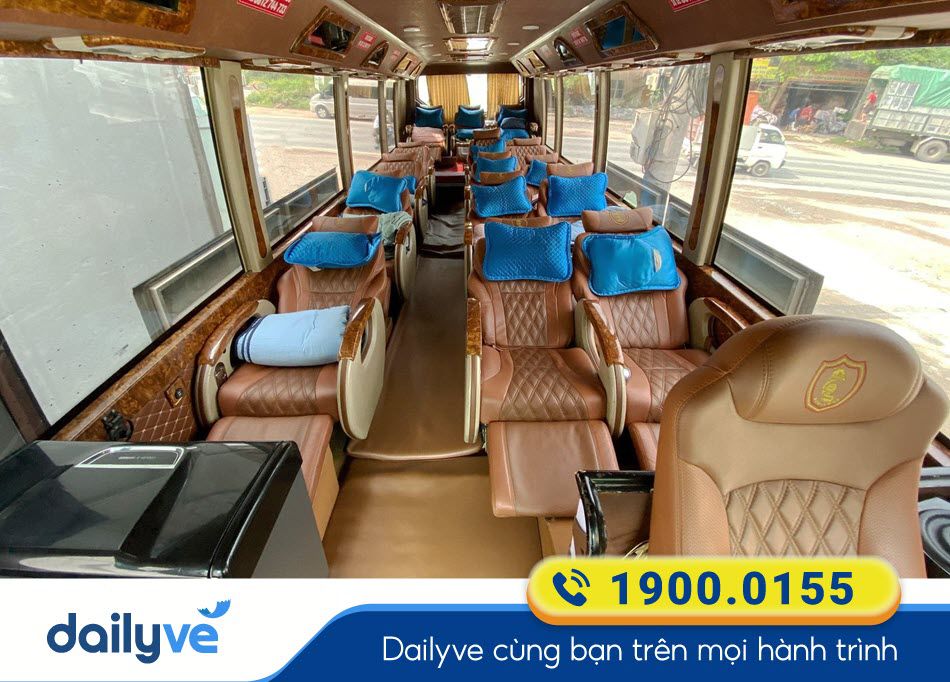 Nội thất xe Limousine 25 chỗ của nhà xe Quang Nghị Hà Giang