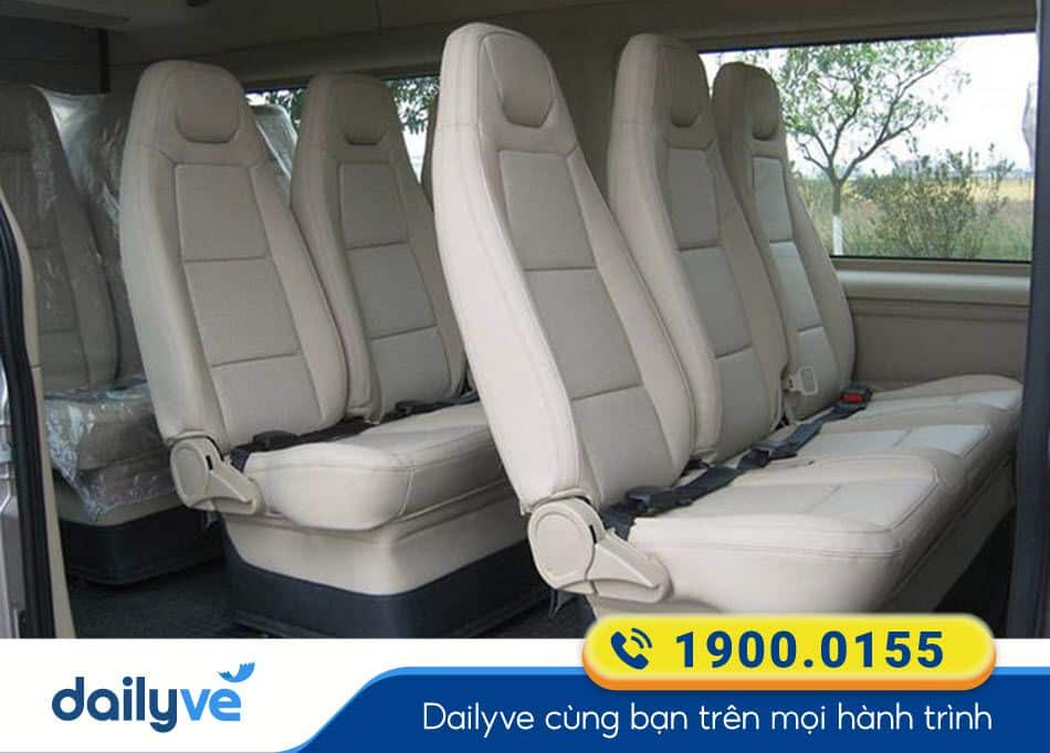 Nội thất xe ghế ngồi 16 chỗ của xe Hoàng Vinh