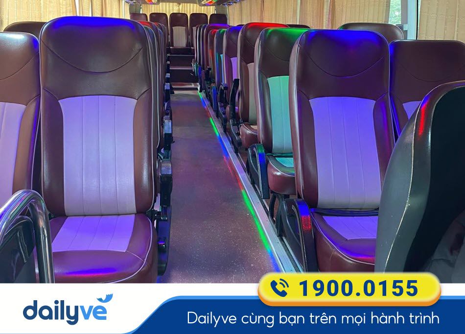 Dòng xe ghế 45 chỗ của xe Kumho Việt Thanh Mỹ Đình - Quảng Ninh