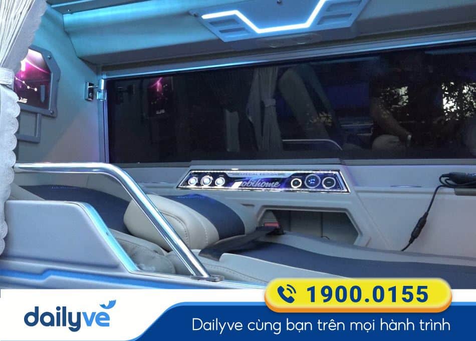 Nội thất xe Limousine 22 phòng của nhà xe Thái Sơn