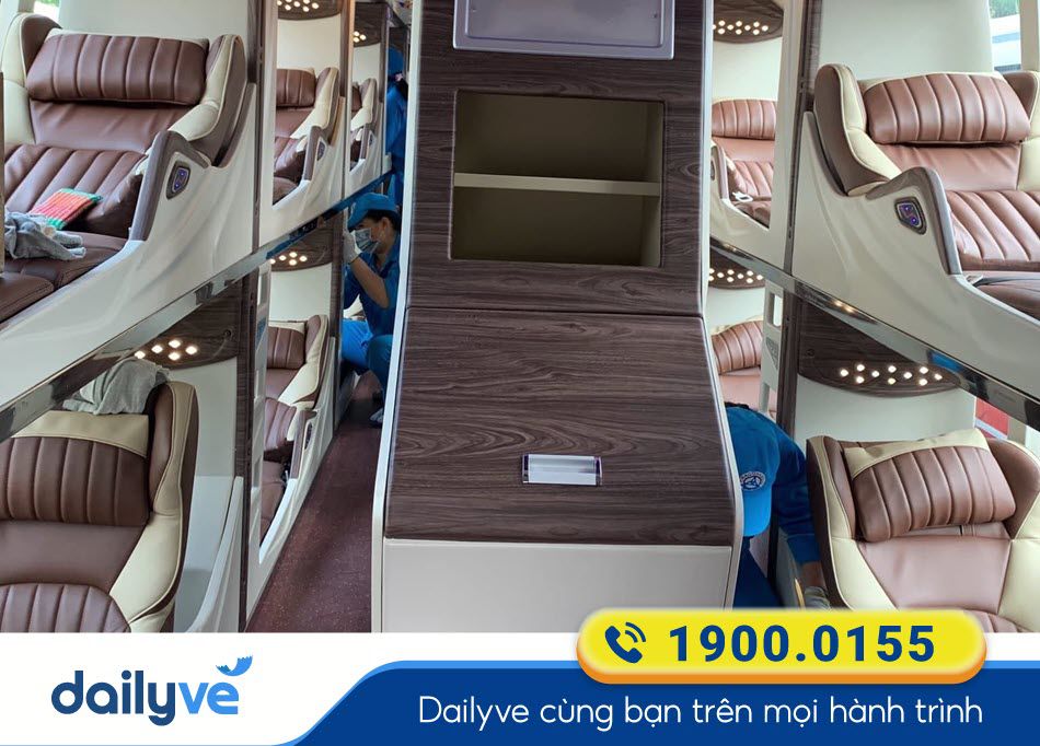 Nội thất xe Limousine 32 phòng của nhà xe Loan Khởi