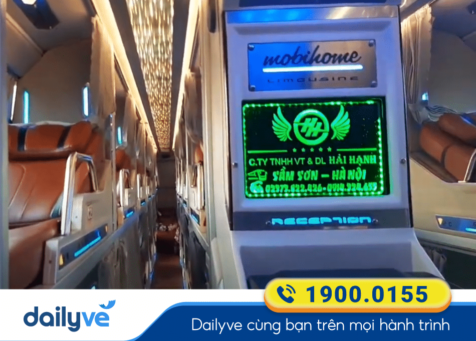 Tiện nghi hiện đại xe Limousine của nhà xe Hải Hạnh Sầm Sơn - Giáp Bát
