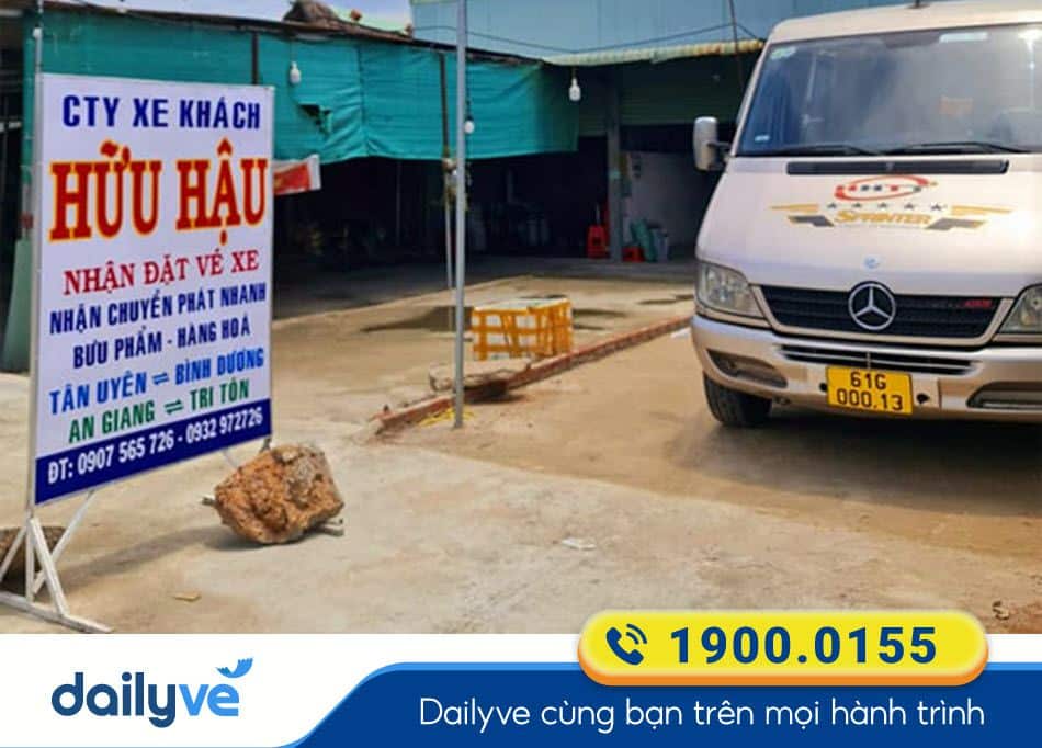 Phòng vé nhà xe Hữu Hậu tại Tri Tôn - An Giang