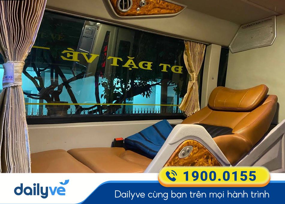 Nội thất xe Limousine 34 phòng của xe Anh Chương Lâm Đồng