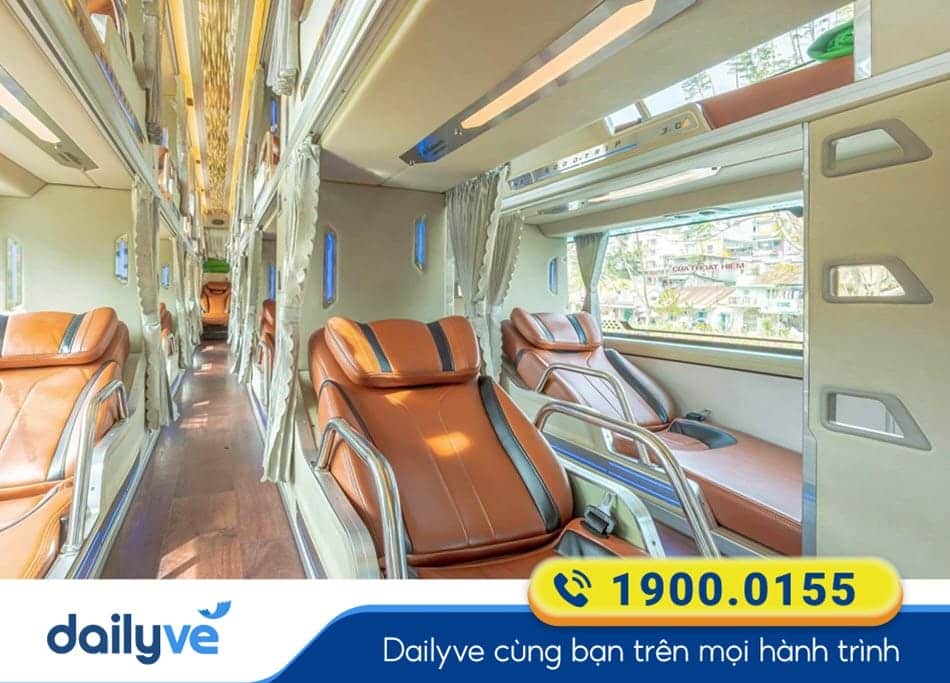 Nội thất xe Limousine 34 phòng của nhà xe Lê Cương Gia Lai