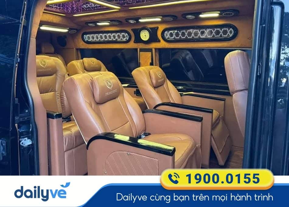 Nội thất xe Limousine 7 chỗ của nhà xe Duy Thanh