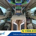 tien-ich-xe-limousine-34-phong-cua-nha-xe-quang-tuan